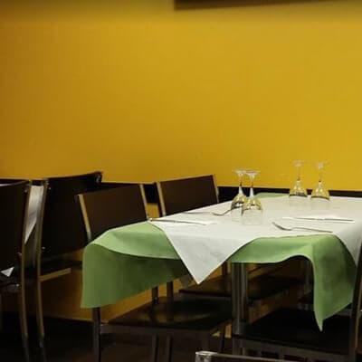 Restaurante y hostal en Lugo