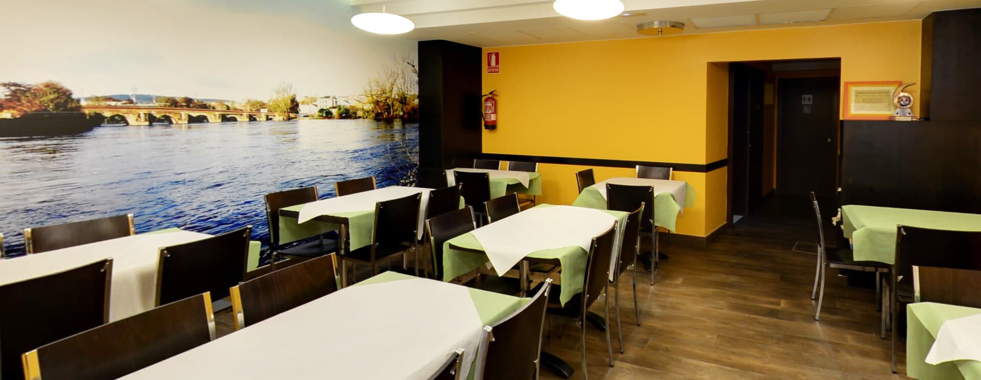 Restaurante y hostal en Lugo